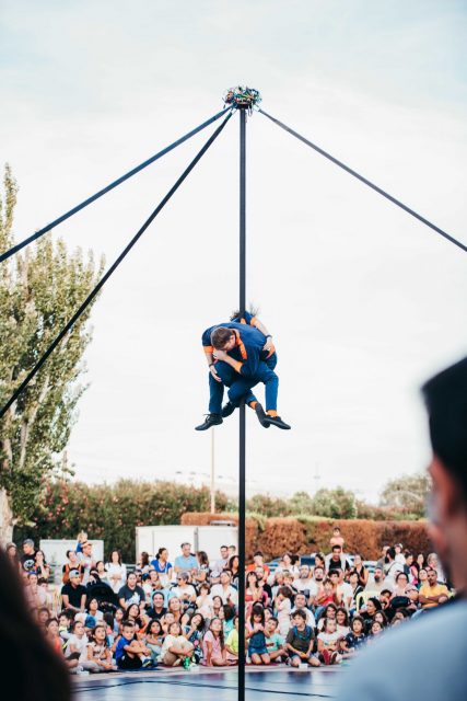 Mai Ibargüen. Fotógrafa de Circo y Eventos de Artes Escénicas. Zaragoza. OneShot. Utebo Respira Circo. Serendipia Producciones. Mástil Chino. Nom Provisional